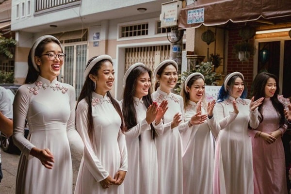 Min’s Bridal là địa chỉ cho thuê đầm phụ dâu giá rẻ hiện nay