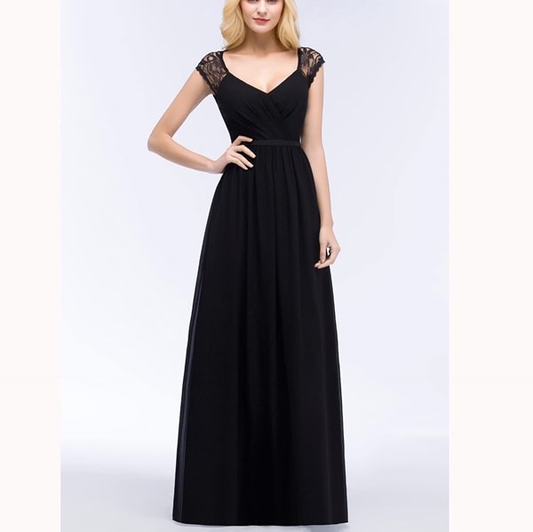 Đầm dạ hội dáng suông giúp các quý cô nhẹ nhàng và lịch sự hơn