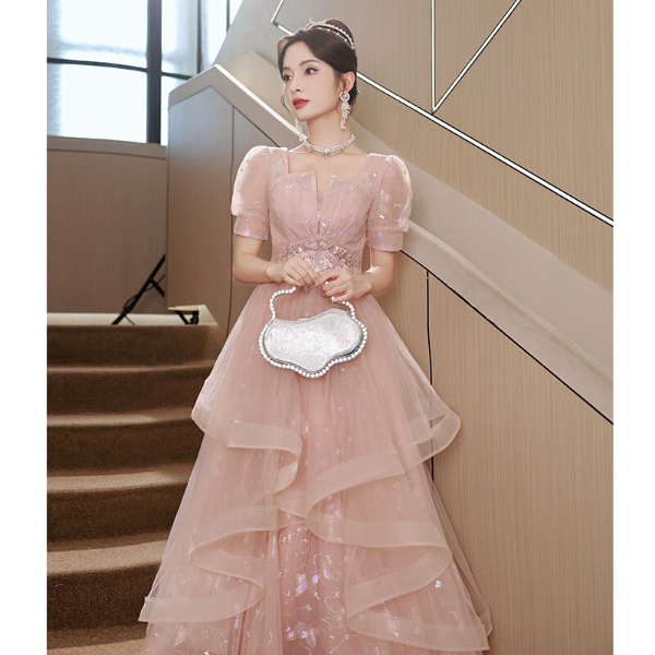 Đầm công chúa dáng Hàn Quốc giúp các cô nàng mang nét đẹp của sự dịu dàng, thanh lịch