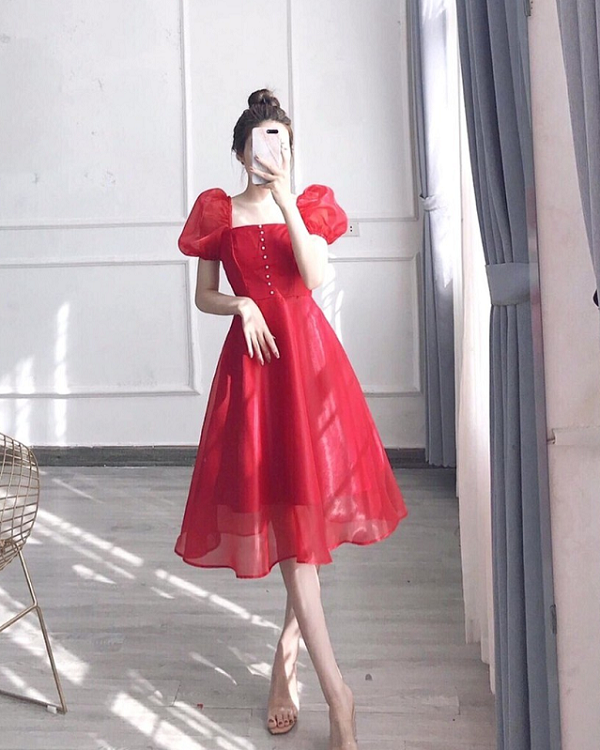 Váy ngắn dự tiệc nổi bật cho nàng