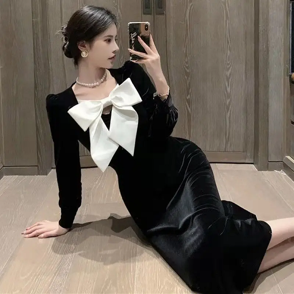 Đầm nhung cổ nơ dịu dàng, thanh thoát