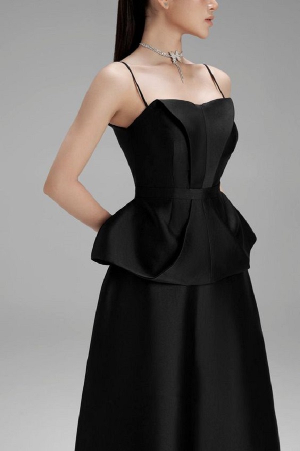 Váy 2 dây dự tiệc cao cấp