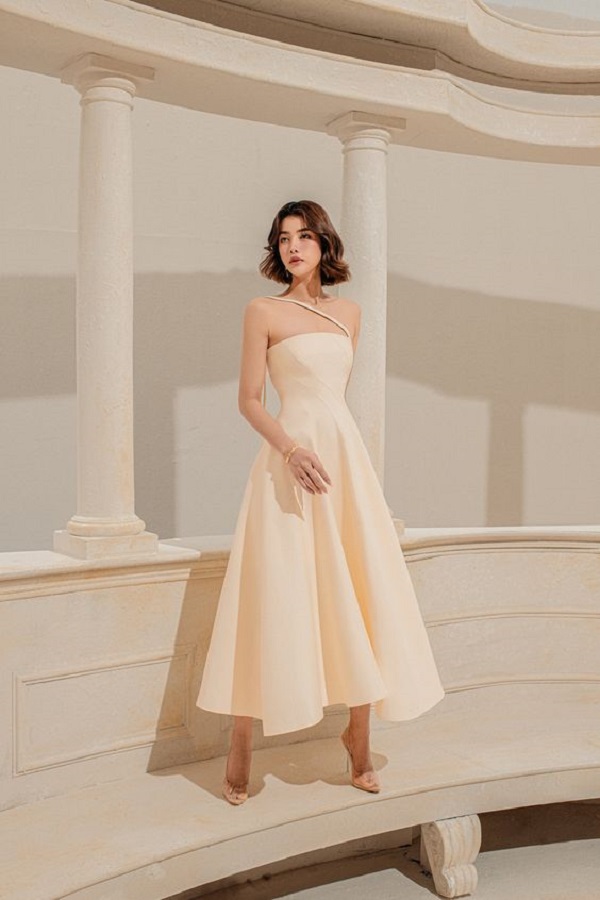 Váy xoè cúp ngực bồng bềnh, đẹp mê hoặc