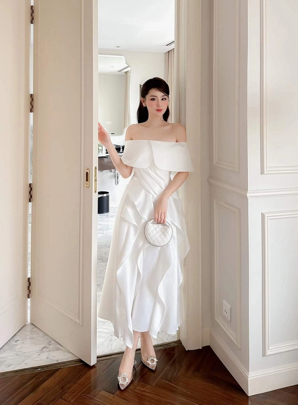 Đầm trễ vai cách điệu đẹp thanh thoát