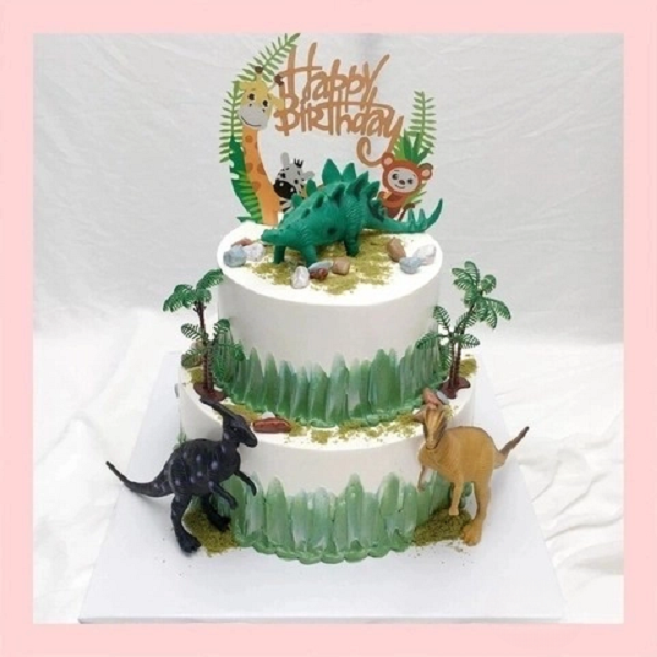 Bánh kem khủng long khổng lồ 3D dành cho bé thích thế giới khủng long.