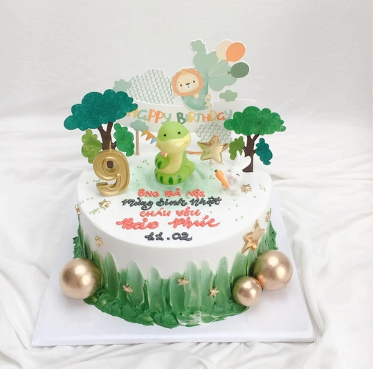 Mẫu bánh sinh nhật tuổi rắn đẹp