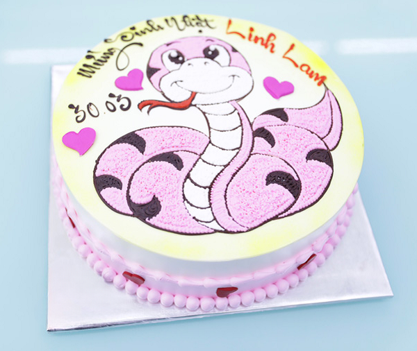 Bánh sinh nhật cho nữ tuổi Tỵ