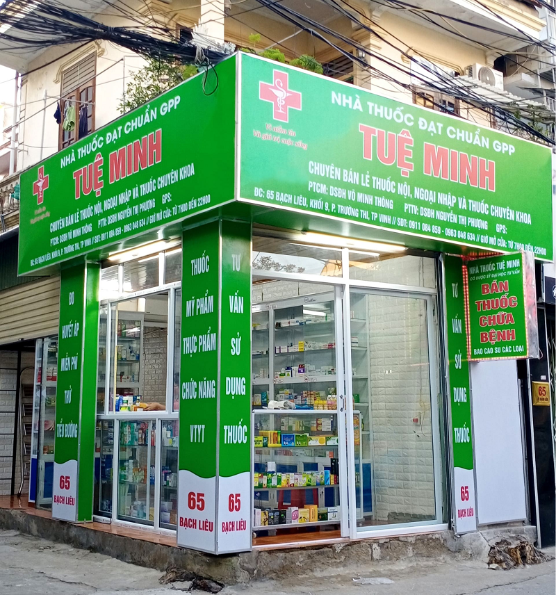 Mẫu biển quảng cáo quầy thuốc đẹp cho quầy thuốc hai mặt tiền